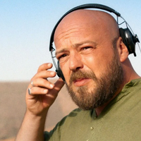 Audiences TV du 10 août 2025 : Alban Ivanov sur France 2 face à Thor et Chris Hemsworth sur TF1