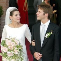 Clotilde Courau dans sa robe de mariée Valentino, le secret qui a bluffé les invités