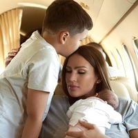 Laisser pleurer son bébé ? Vitaa & Hicham partagent leur vision de l’éducation