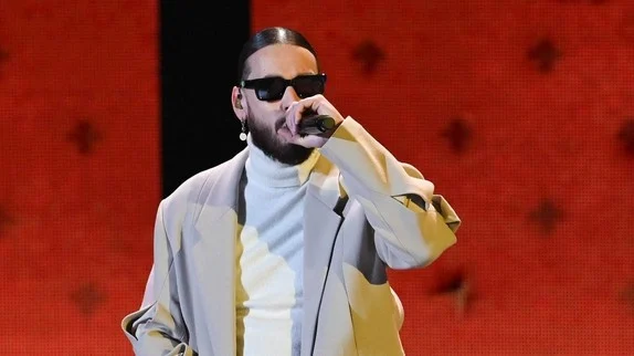 SCH choque le public belge : départ précipité lors du Summer Festival